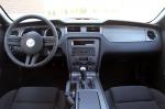 Ford Mustang V6 2012 года